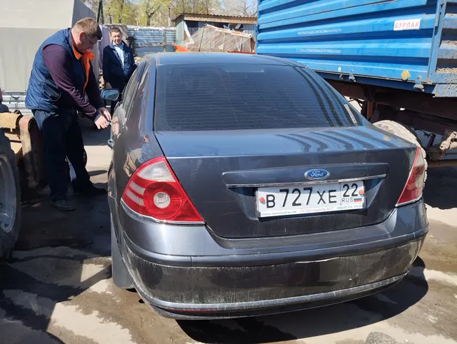 Автомобиль Форд Мондео