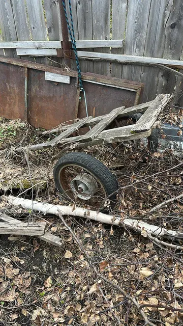 Деревянная лодка- 1 шт и весло 1шт