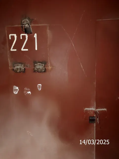 Нежилое помещение (Этаж № 5) общей площадью 22 кв.м, кадастровый номер 52:18:0060217:6165, расположенное по адресу: Российская Федерация, Нижегородская область, г. Нижний Новгород, ул. К.Касьянова, 4б, гаражный кооператив «Надежда», гаражный бокс №221