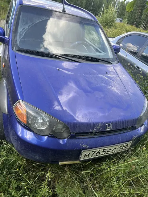 Автомобиль марки "HONDA HR-V", г.р.з. М 765 ЕС 186, цвет синий, г/в 2001. ТС имеет ограничения ФССП на регистрационные действия (ключи и документы отсутствуют, техническое состояние не проверялось, пробег не известен). Имущество продается в том виде, в каком оно есть, в случае продажи возврату/обмену не подлежит. За скрытые дефекты имущества Продавец ответственности не несет.