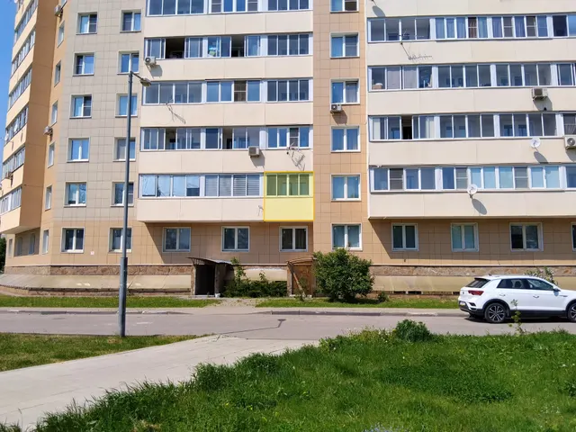 Продажа имущества, находящегося в собственности города Москвы: жилое помещение по адресу: г. Москва, п. Кокошкино, дп. Кокошкино, ул. Ленина, д. 12, кв. 64,  общей площадью 88 кв. м. (Этаж № 2), кадастровый номер: 77:18:0171106:261