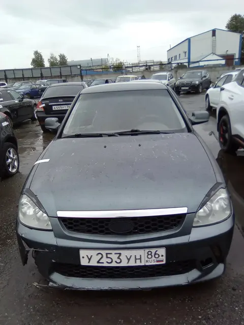 Автомобиль марки Лада Priora, цвет серо.сине-зеленый, год выпуска 2010, г.р.з. У253УН86, VIN XTA217230B0136574 ТС имеет ограничения ФССП на регистрационные действия (ключи и документы отсутствуют, техническое состояние не проверялось, пробег не известен). Имущество продается в том виде, в каком оно есть, в случае продажи возврату/обмену не подлежит. За скрытые дефекты имущества Продавец ответственности не несет.