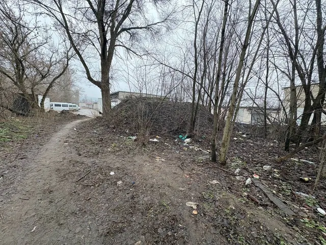 Электронный аукцион на право заключения договора аренды (ежегодный размер арендной платы) земельного участка с видом разрешенного использования: стоянка транспортных средств, расположенного по адресу: г. Белгород, ул. Сумская, уч. 2589. Площадь земельного участка – 644 кв. м. Кадастровый номер 31:16:0110014:492. Категория земель – земли населенных пунктов. Срок аренды - 10 лет