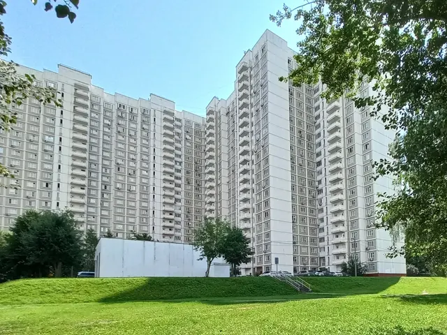 Продажа имущества, находящегося в собственности города Москвы, нежилое помещение по адресу: г. Москва, ш. Варшавское, д. 152, корп. 1, помещение 19/1, площадью 215,7 кв.м, (Этаж № 1), кадастровый номер: 77:05:0001020:3307