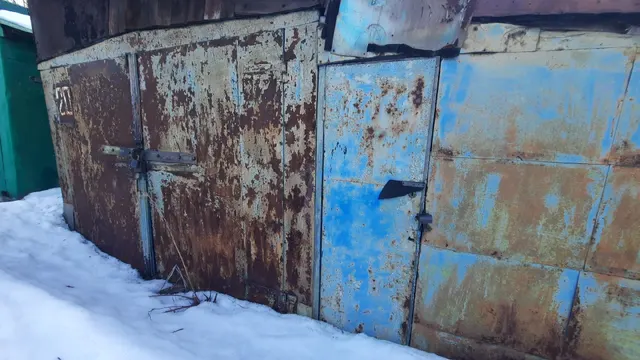 нежилое помещение - гараж, кадастровый номер 51:01:0206001:70, местоположение: Мурманская область, муниципальный округ Кольский, поселок городского типа Мурмаши, гаражно-строительный кооператив № 5, гараж 20