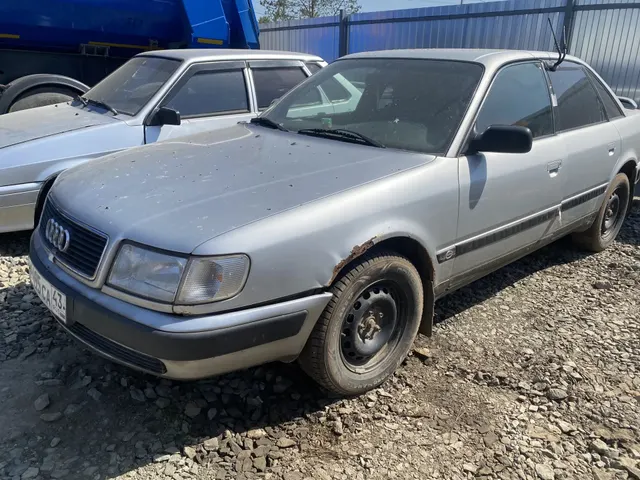 Автомобиль марки Audi 100, 1993 г.в., г/н Р495СА43, рабочее состояние не проверялось (Уведомление №783 К от 20.03.2026 г.)