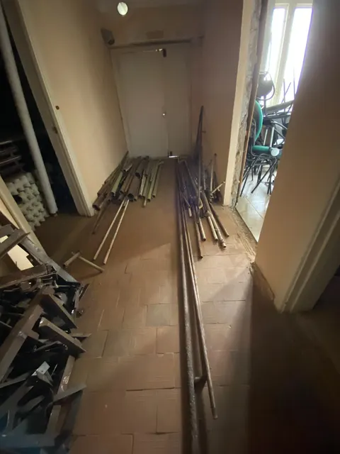 Высвобождаемое движимое военное имущество (лом черных металлов)