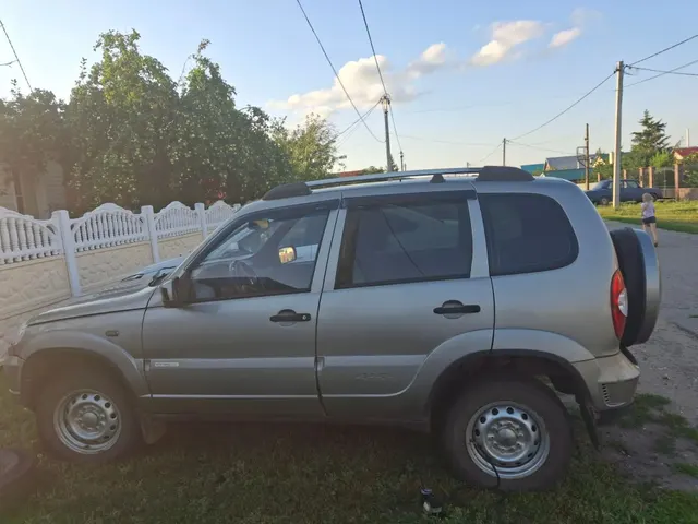 Автомобиль легковой CHEVROLET NIVA 2012 X9L212300C0419835