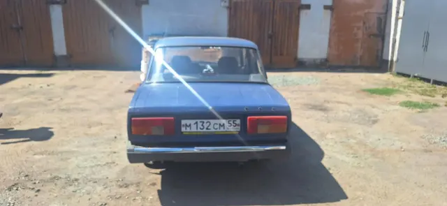 Автомобиль, идентификационный номер  (VIN) ХТА21053062057955, марка ВАЗ- 21053, модель LADA 2105, год выпуска 2005, модель, номер двигателя 2103, 8235857, кузов (кабина, прицеп) № 2057955, цвет синий