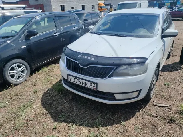 Транспортное средство Skoda Rapid, 2015 года выпуска, цвет - белый, идентификационный номер VIN XW8AD2NH1FK125545, государственный номер У075НК03.