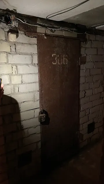 Нежилое помещение площадью 4,4 кв.м., кадастровый номер 76:23:010101:144018, наименование: кладовая, расположенное по адресу: Ярославская область, г. Ярославль, ул. Громова, д. 1, ГСК «Омега - 2», кладовая 306