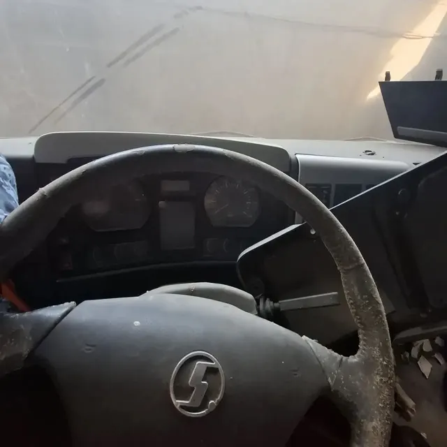 Грузовой автомобиль SHACMAN SX3256DR384, 2013г.в., г/н A998MP124, VIN LZGJLDR42DX054592, номер кузова LZGJLDR42DX054592, номер двигателя 1613J156171, цвет жёлтый. Начальная цена продажи 1 102 450,26 руб., в т.ч. НДС 198802,53 руб. Задаток 165400 руб.