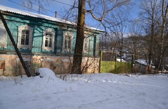 Нежилое здание, назначение: нежилое, общей площадью 245,3 кв.м., количество этажей: 2, в том числе подземных 0, кадастровый номер: 74:25:0304309:114, расположенное по адресу: Российская Федерация, Челябинская область, городской округ Златоустовский, город Златоуст, улица им. В.И.Ленина, дом 35