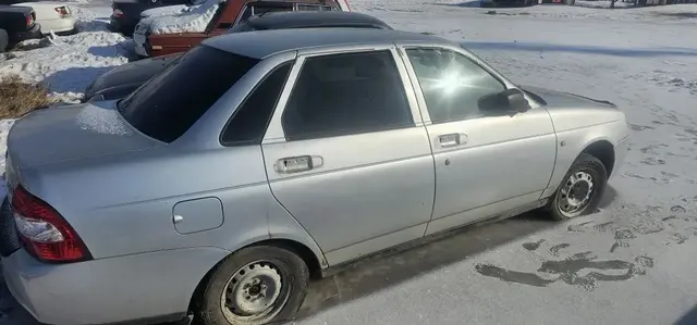 Автомобиль ЛАДА 217030 LADA PRIORA, г/н A026OB124, 2010 г.в.,  VIN XTA217030A0239972, двигатель № 21126, 2515605, цвет светло-серебристый металл. Рабочее состояние, и комплектность автомобиля не проверялось. Находится в г. Канск, данное имущество обращено в доход государства (Документы, ключи отсутствуют). (2542/25)