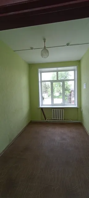 нежилое помещение площадью 203,8 кв.м  с кадастровым номером 59:25:0010307:671, по адресу: Пермский край, Красновишерский район, Красновишерское г/п, г. Красновишерск, ул. Гагарина, д. 36Б.