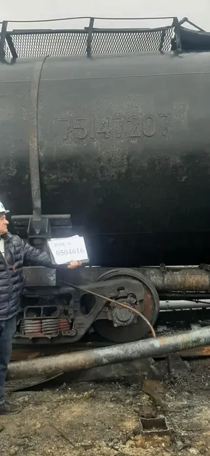 Цистерна №75147124 (74948456); Цистерна №75147215 (74951617); Цистерна №75147207 (74949959); Цистерна №75147074 (74947029); Цистерна №75147108 (74947144); Цистерна №75147116 (74948035); Цистерна №75147082 (74947102); Цистерна №75147173 (74948951); Цистерна №75147181 (74949363); Цистерна №75147827 (74948068), всего 10 ед.
