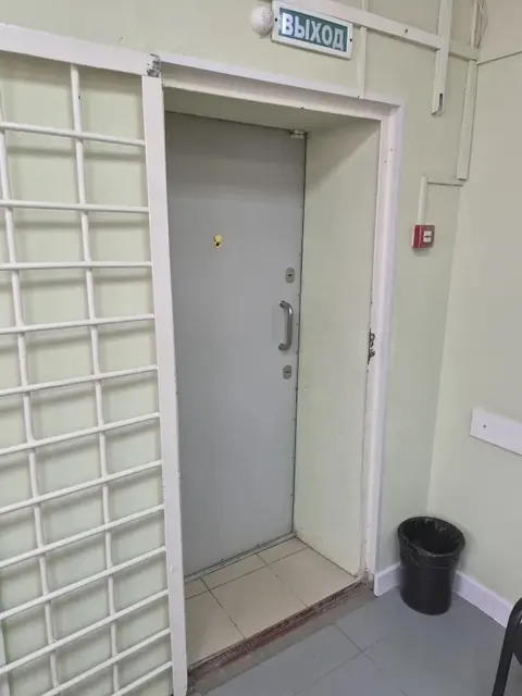 Нежилое помещение №19, общей площадью 38,1 кв.м,  расположенные по адресу: Краснодарский край, Кавказский район, ст. Казанская, ул. Красная, д.68