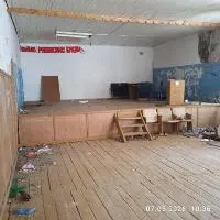 Здание, назначение: нежилое, этажность: 1, общая площадь 254,2 кв.м., кадастровый номер 43:09:400101:257, с земельным участком, категория земель: земли населенных пунктов, разрешенное использование: культурное развитие, кадастровый номер 43:09:400101:327, общая площадь 1915,0 кв.м., расположенное по адресу: РФ, Кировская область, м.р-н Зуевский, с.п. Мухинское, с. Рябово, ул. Кирова, д. 2.