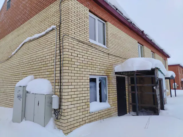 Недвижимое имущество, расположенное по адресу: муниципальный округ Холмогорский, село Холмогоры, улица Ломоносова, д. 66