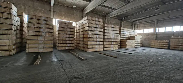 (№30-19-26/2) Ламинированная фанера, толщина=18; Сорт=1гл, Грамматура=120; Формат=1220*2440; Марка=ФЛФ; Доп. маркировка=ORANGE; Листов в пачке=22; Остаток КБМ=33,012. Количество=24 упаковок.