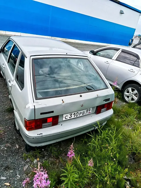 Автомобиль марки "ВАЗ 21140" г/н С310РВ89, ключи от автомобиля, СТС №9971663571 (техническое состояние не проверялось, пробег не известен). Имущество продается в том виде, в каком оно есть, в случае продажи возврату/обмену не подлежит. За скрытые дефекты имущества Продавец ответственности не несет.