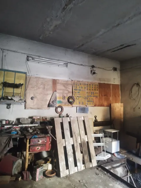 Нежилое здание - гараж, площадью 32 кв.м., кадастровый номер: 74:36:0119005:59, реестровый номер: П12770069782, по адресу: Челябинская обл., г. Челябинск, ул. Электростальская, д. 11. Целевое назначение: нежилое.