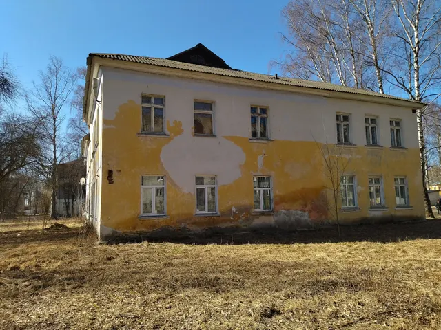 Имущество, находящееся в собственности Ярославской области, расположенное по адресу: Ярославская область, городской округ город Рыбинск, город Рыбинск, улица Толбухина, дом 10, с земельным участком