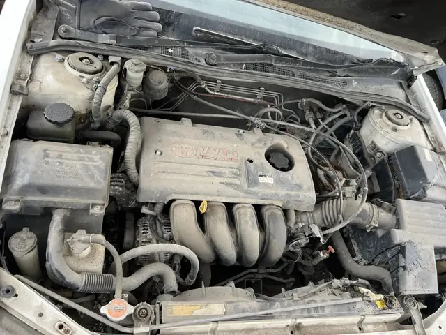 Автомобиль марки Toyota Vista Ardeo, К687СТ27 г/н, 2000 г.в, № кузова ZZV500031897, цвет белый