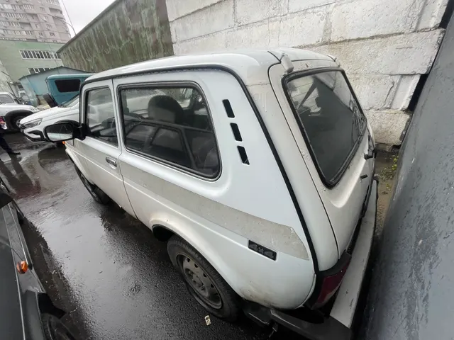 Продажа автомобиля LADA 212140 Lada 4x4, 2010 года выпуска