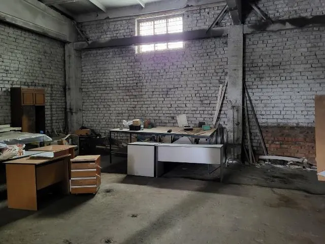 Нежилое помещение, назначение: нежилое, кадастровый номер: 38:36:000029:2244, расположенное по адресу: Иркутская область, Иркутск г., ул. Лермонтова, д. 130, 150,8 кв.м.
