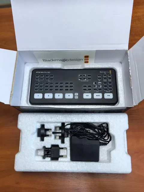 Видео микшер Blackmagik Design ATEM Mini Pro
