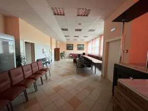 Часть нежилого помещения, общей площадью 175,6 кв. м