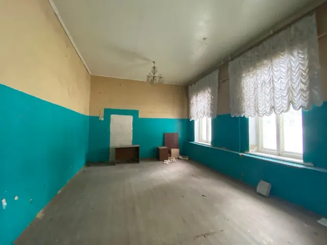 Продажа федерального имущества, расположенного по адресу:Орловская область, р-н Хотынецкий,п. Жудерский, ул. Школьная, д. 9, пом. 1: нежилое помещение с кадастровым номером 57:03:0270101:362, общей площадью 268.9 кв.м, РНФИ П13710003951,