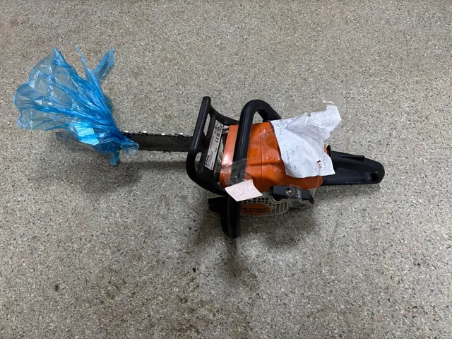 Бензопила марки «STIHL MS 180», б/у - 1 шт., реализация в качестве годных остатков  (Ув. №624 от 15.12.2025 г.) Лопата, б/у - 1 шт., реализация в качестве годных остатков  (Ув. №566 от 26.11.2025 г.) Бензопила марки «STIHL MS 230»,б/у - 1 шт., реализация в качестве годных остатков  (Ув. №622 от 15.12.2025 г.) Веревка длиной 10 м., б/у - 1 шт., реализация в качестве годных остатков  (Ув. №566 от 26.11.2025 г.) Имущество продается в том виде, комплектности и состоянии, в каком оно есть у Продавца