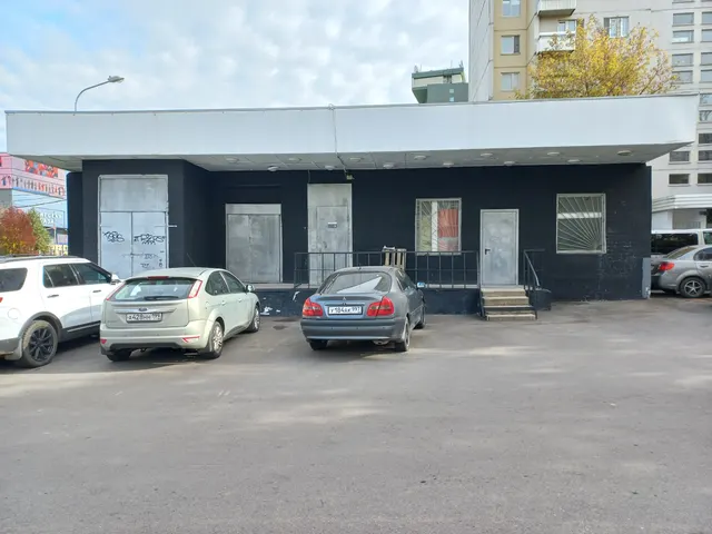 Продажа единым лотом имущества, находящегося в собственности города Москвы: нежилое здание по адресу: г. Москва, ш. Каширское, д. 88/26, стр. 2 общей площадью 898,3 кв.м., кадастровый номер 77:05:0011002:1086 и земельный участок по адресу:  г. Москва, ш. Каширское,  земельный участок 88/26/2 общей площадью 808 кв. м, кадастровый номер 77:05:0011002:93.