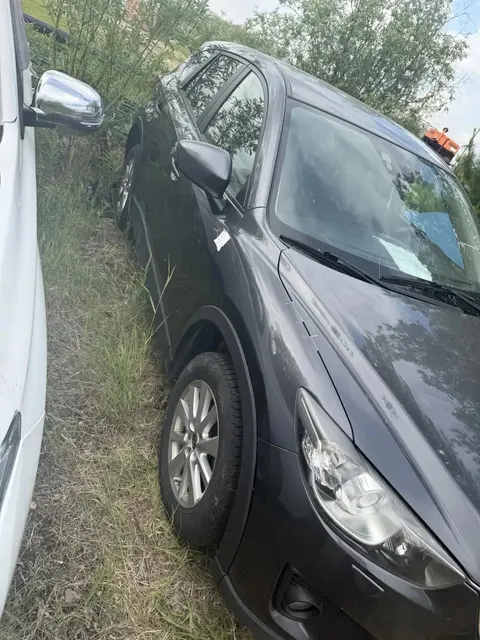 Автомобиль марки "MAZDA CX-5", г.р.з. А071ХМ89. ТС обременено ЗАЛОГОМ, который остается на имуществе, согласно ГК РФ (покупатель оплачивает залог самостоятельно). ТС имеет ограничения ФССП на регистрационные действия (ключи и документы отсутствуют, техническое состояние не проверялось, пробег не известен). Имущество продается в том виде, в каком оно есть, в случае продажи возврату/обмену не подлежит. За скрытые дефекты имущества Продавец ответственности не несет.