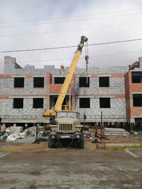 Автомобиль УРАЛ 555700 КС 35714,                                        VIN ХVN35714040201614, модель № двигателя 236HE2-3-40144067,                    № кузова 43200040003431, № шасси X1P55570041301736,           цвет кузова бежевый,                 год выпуска 2004 (реестровый номер                   0002-5404)