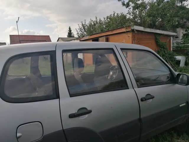 Автомобиль CHEVROLET NIVA 212300-55
