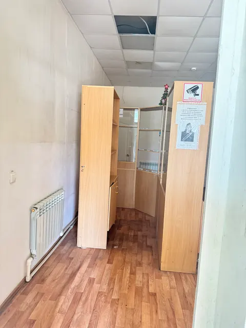 Помещения в здании павильона бытовых услуг, назначение: нежилое, номера на поэтажном плане: 28,29, кадастровый номер: 45:13:020207:776