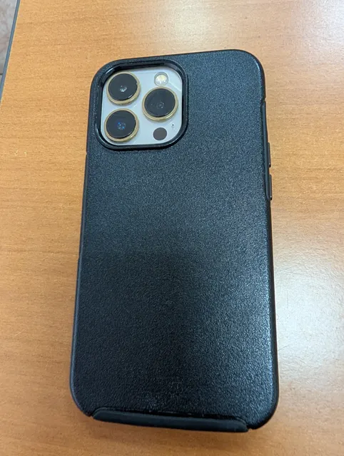 7 мобильных телефонов марки iPhone