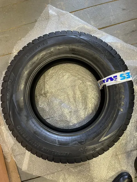 Автомобильная зимняя шина VIATTI Vettore inverno 195/75 R16C