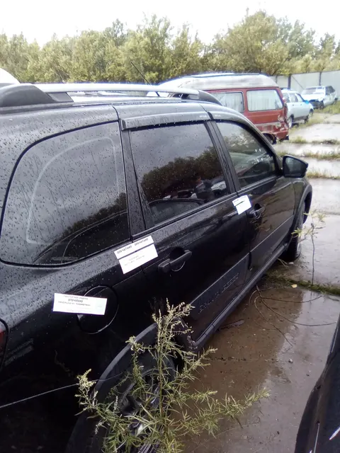 Автомобиль марки ЛАДА Гранта, цвет черный, ГРЗ К 310 УС 186, VIN XTA219440P0222001, г/в 2023 ТС обременено ЗАЛОГОМ. По общему правилу при переходе права собственности залог сохраняется в соответствии со ст. 353 ГК РФ; приобретатель имущества приобретает права и несет обязанности залогодателя. Риски, связанные с сохранением залога и возможностью обращения взыскания на предмет залога, несет приобретатель. ТС имеет ограничения ФССП на регистрационные действия (ключи и документы отсутствуют)