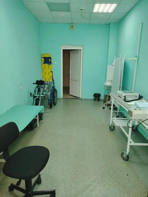 Нежилое помещение № 21 площадью 17,6 кв.м., расположенное на 1 этаже здания ВСЛК «Золотая шайба» по адресу: г. Пенза, ул. Антонова, 9а, (кадастровый номер: 58:29:2009005:4025).  Целевое назначение: салон красоты.