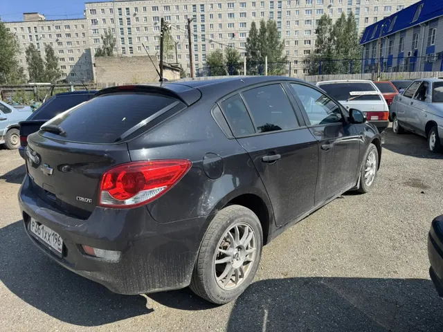 Автомобиль Шевроле KL1J Cruze г/н Р361ХХ196  2012 г.в  vin XUFJF686JD3007298