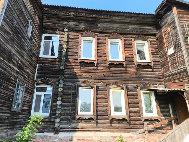 Нежилое здание по адресу: Томская область,  г. Томск, ул. Максима Горького, д. 18