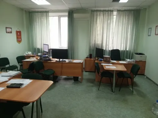 Нежилое помещение, площадью 437,3 кв.м., расположенное по адресу: РФ, ДНР, г. о. Донецк, г. Донецк, ул. Челюскинцев, д.198Б, кадастровый номер: 93:27:0010442:532