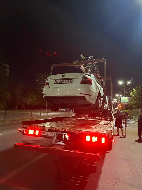 Легковой автомобиль Skoda Octavia, 2020 г.в., г/н Е220АУ761, VIN XW8AN2NE0LH024542, на крыше имеются вмятины, задний бампер имеет сколы и царапины, в залоге, должник Масальский П.П., (Поручение ТУ Росимущества в РО от 25.06.2026 № 61-743-У). Адрес (местоположение): Ростовская область, г. Аксай, ул. Западная, 2Д.