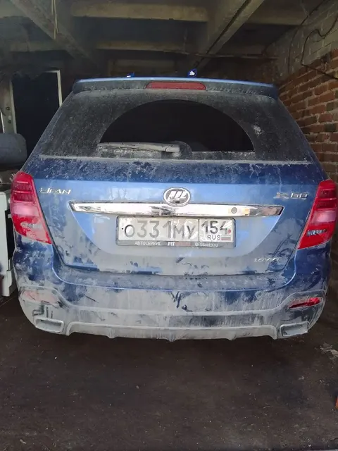 Легковой автомобиль Lifan X60FL, 2017 г.в., г/н О331МУ154, VIN: X9W215800H0050233, цвет аквамарин. В разбитом состоянии (залог)