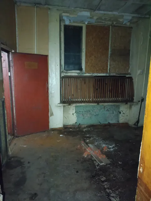 Нежилое  помещение,  площадью 506,9 кв.м, кадастровый номер 27:22:0040208:411, имеющее местоположение: Хабаровский край, г. Комсомольск-на-Амуре, ул. Розы Люксембург, д. 26, пом. I (1-18, 21-34)