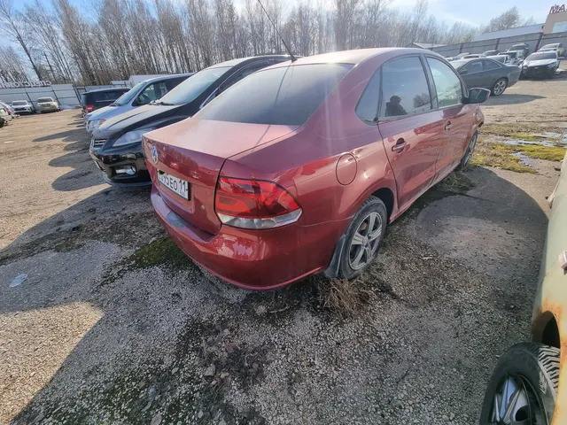 Автомобиль Фольксваген Поло, г.в. 2011, VIN: XW8ZZZ61ZCG019645, г/н: Е095ЕО11, Документы: Нет, Ключи: Нет, Примечание: Передний бампер разбит. АС ПИБИ: 11-009114-1
